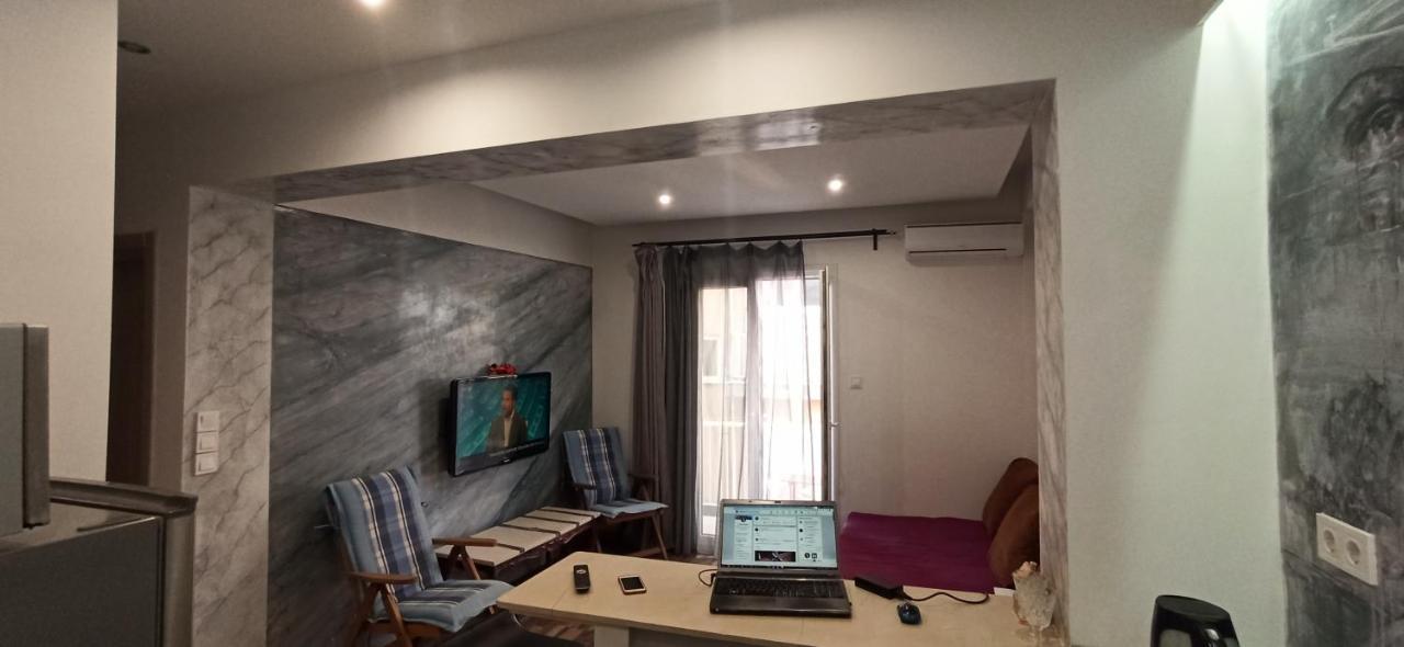 Apartment Center Piraeus Location Kastella Passalimani Port Exterior photo