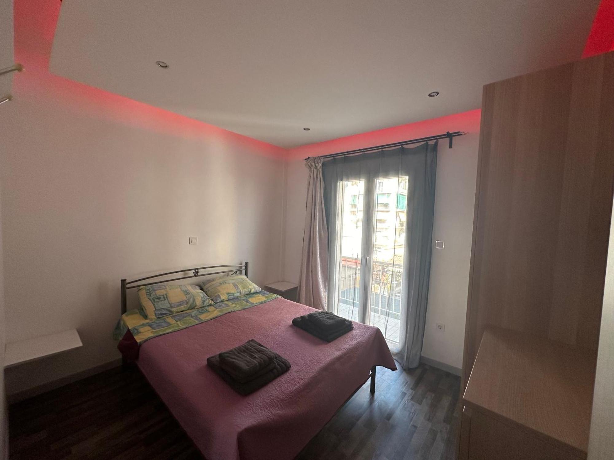 Apartment Center Piraeus Location Kastella Passalimani Port Exterior photo