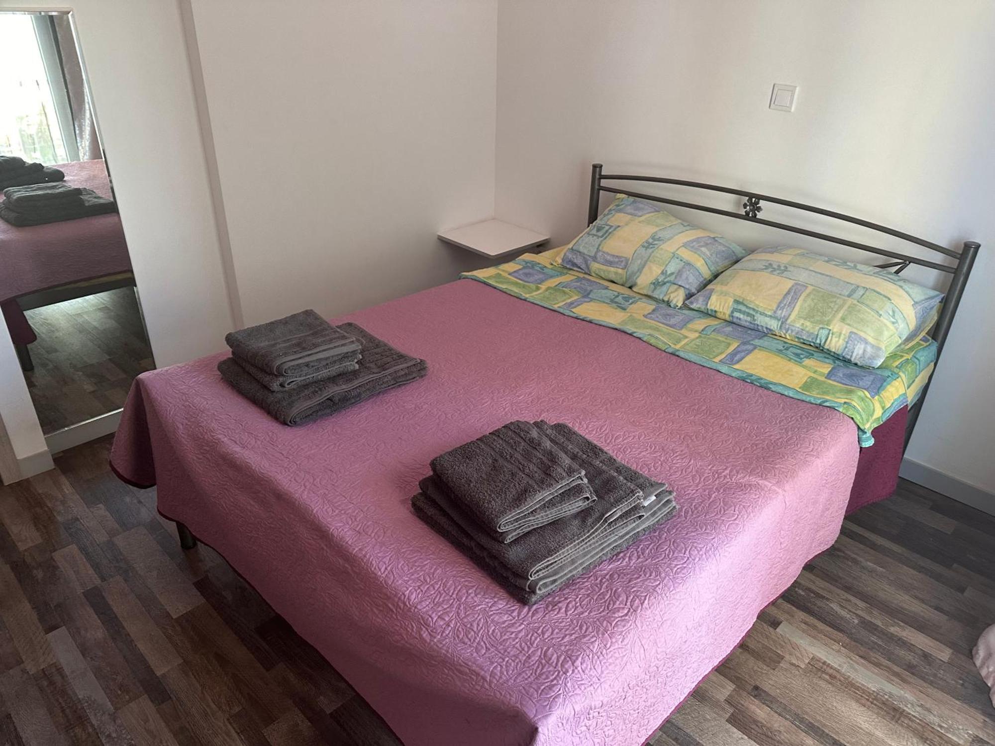 Apartment Center Piraeus Location Kastella Passalimani Port Exterior photo